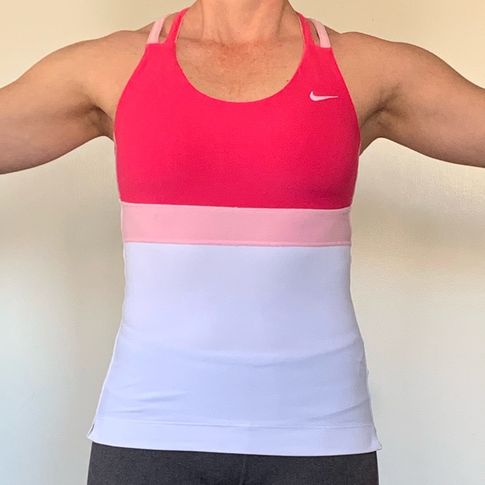 Nike workout top